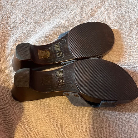 Size 7 Montego Bay sandals - Picture 3 of 6